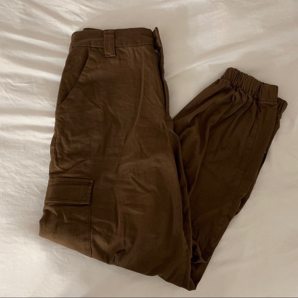BDG Brown Cargo Pants - Picture 1 of 4